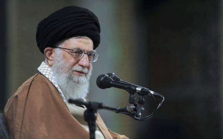 Ανώτατος ιρανός ηγέτης Χαμενεΐ: «Εγκληματίες» Τραμπ, Μακρόν και Μέι