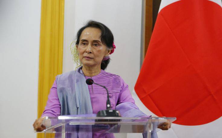 Δεν θα αφαιρεθεί το Νόμπελ από την ηγέτιδα της Μιανμάρ