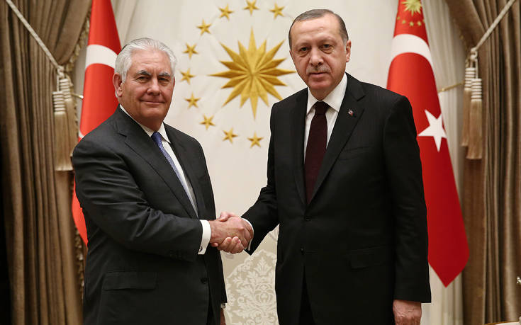 Τι λένε ΗΠΑ και Τουρκία για την τρίωρη συνάντηση Ερντογάν – Τίλερσον