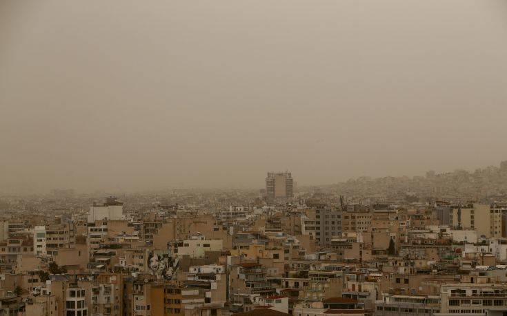 Μπεχράκης: Δεν είναι τοξικό το νέφος