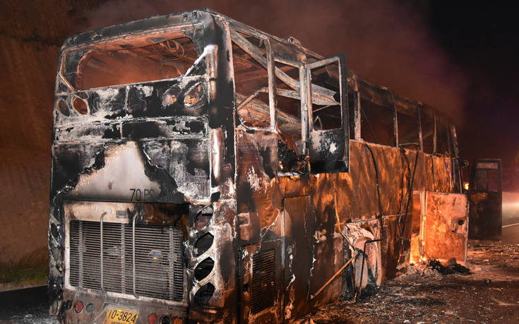 Τραγωδία στην Ταϊλάνδη με είκοσι νεκρούς από φωτιά σε λεωφορείο