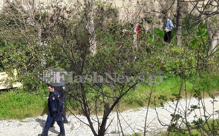 Βρήκαν γυναίκα νεκρή σε πάρκο στο κέντρο του Ηρακλείου