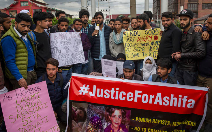 Ο φρικτός ομαδικός βιασμός, βασανισμός και φόνος 8χρονης έχει εξοργίσει το Κασμίρ