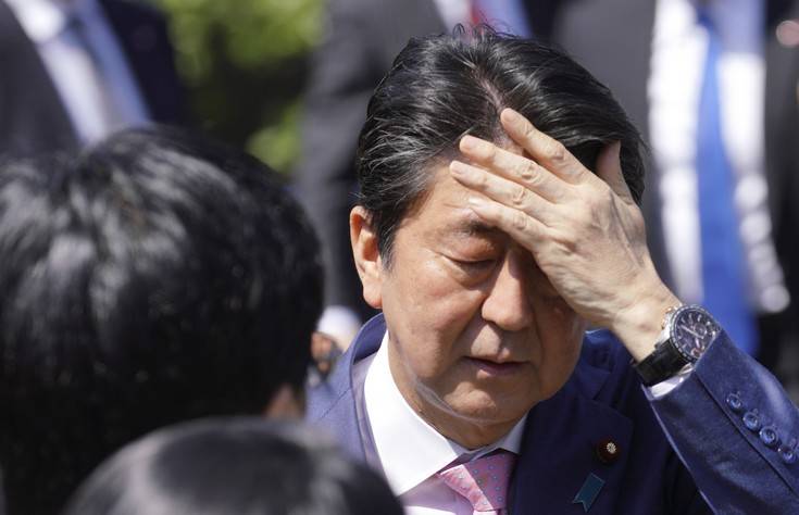 Η γκάφα και η προσβολή με το γλυκό που σέρβιρε ο Νετανιάχου στον Ιάπωνα πρωθυπουργό
