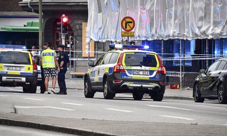 Σουηδία: Αστυνομικοί πυροβόλησαν άνδρα με «απειλητική συμπεριφορά» στο Μάλμε