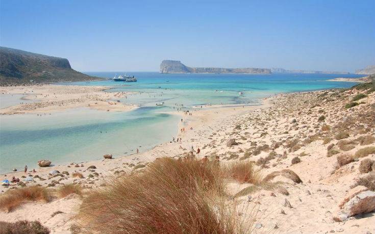 Δύο ελληνικές παραλίες στις κορυφαίες του κόσμου στο TripAdvisor