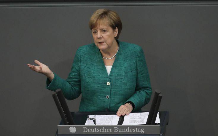 Η Μέρκελ θέλει να συνεχιστεί η συνεργασία CDU-CSU