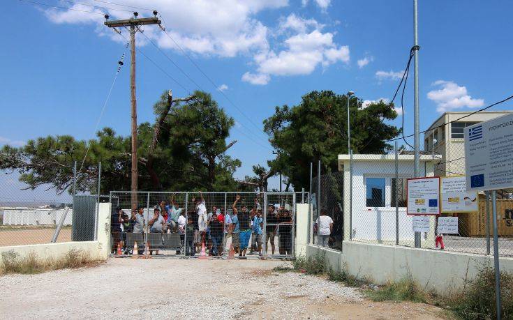 Ποινική δίωξη στον οδηγό της νταλίκας για το επεισόδιο με πρόσφυγες στα Διαβατά