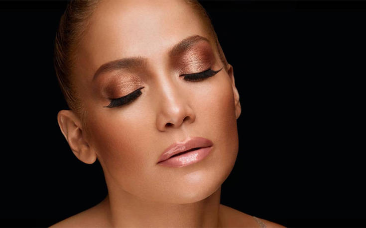 Μάθε τα μυστικά της Jennifer Lopez για να πετύχεις το απόλυτο summer look