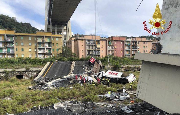 Έως και 20 άνθρωποι θαμμένοι στα ερείπια της γέφυρας στη Γένοβα