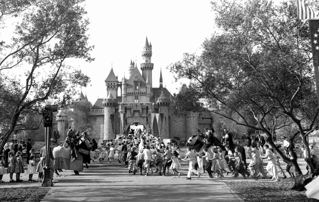 Η πρώτη μέρα της Disneyland ήταν στην πραγματικότητα ένας εφιάλτης