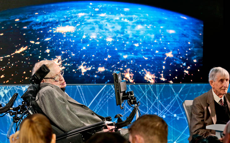 O Stephen Hawking προειδοποιεί σε ηχογραφημένο μήνυμα πριν πεθάνει