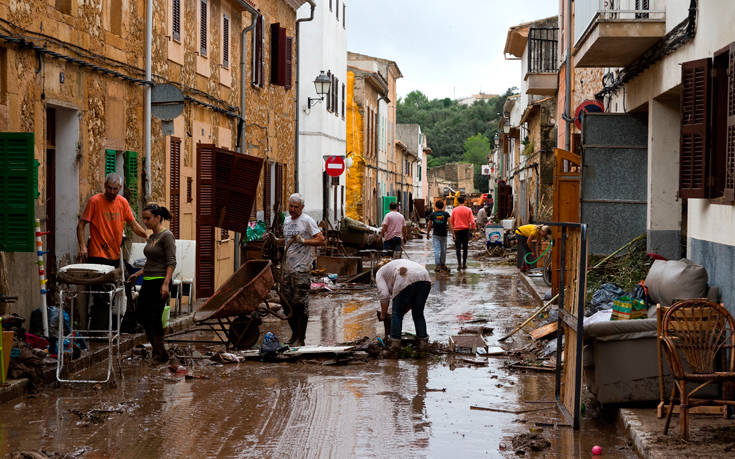 Στους 12 οι νεκροί από τις πλημμύρες στη Μαγιόρκα
