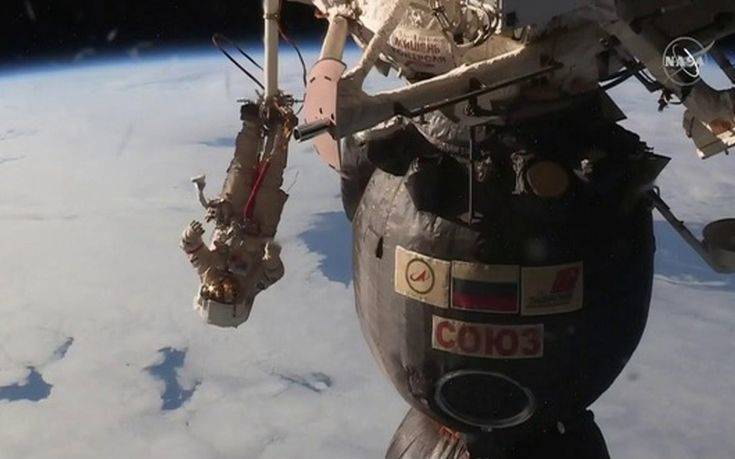 Ο διαστημικός περίπατος δυο Ρώσων κοσμοναυτών