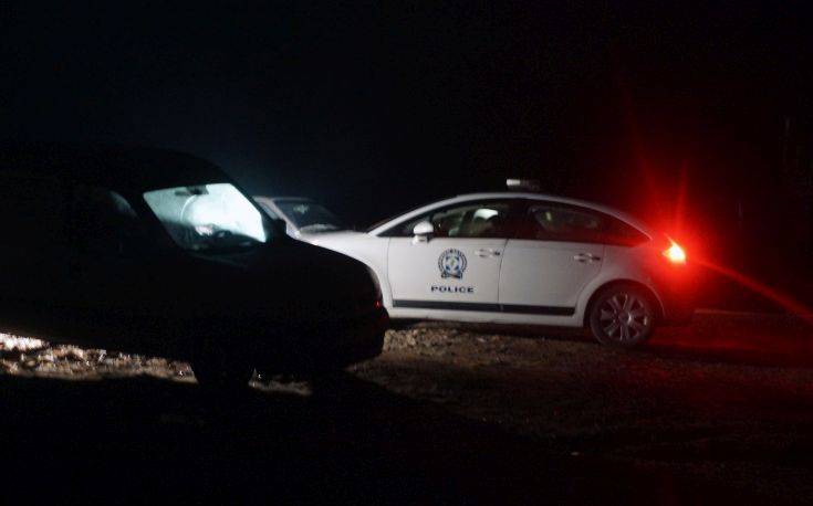 Λαμία: Τον «τσίμπησαν» με κλεμμένο μηχανάκι χωρίς φώτα στην εθνική οδό