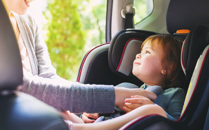 Οι «χρυσοί» κανόνες για τη μετακίνηση των παιδιών με αυτοκίνητα