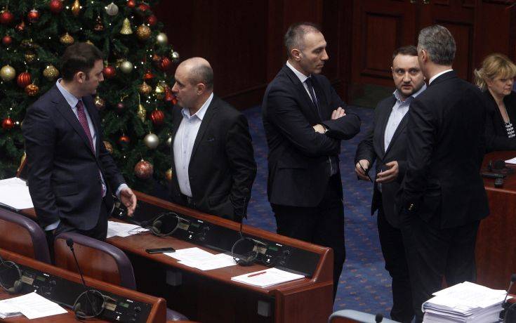 Αναβολή στην αναβολή για τη συζήτηση στη Βουλή της ΠΓΔΜ