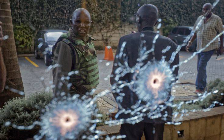 Τουλάχιστον πέντε νεκροί από την επίθεση στο Ναϊρόμπι