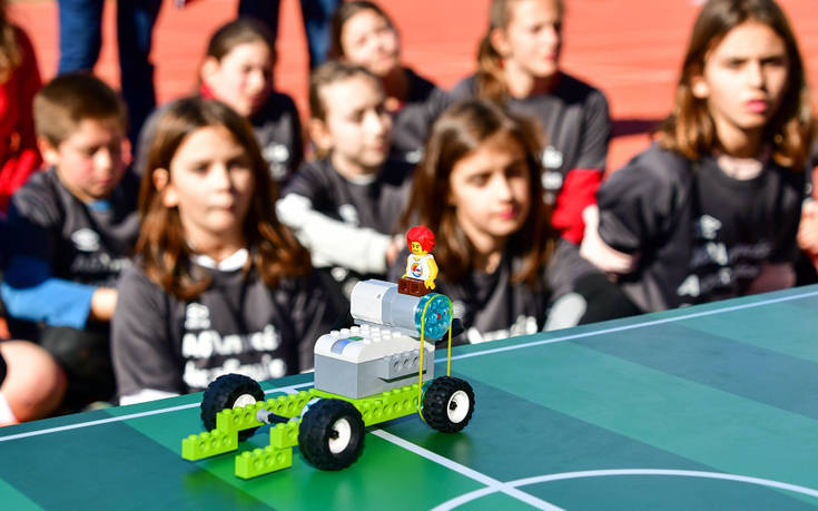 Αθλητικές Ακαδημίες ΟΠΑΠ: Τα παιδιά «σκοράρουν» στη ρομποτική