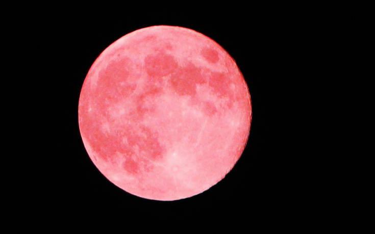 Πανσέληνος Απριλίου: Μοναδικό υπερθέαμα με το ροζ φεγγάρι στον νυχτερινό ουρανό