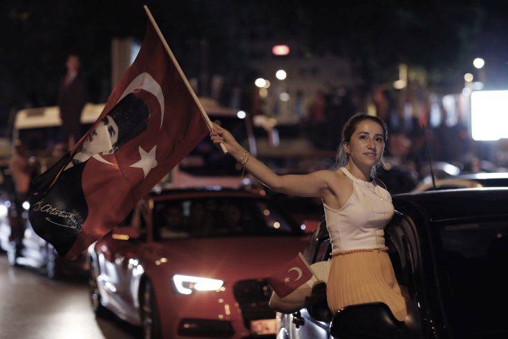 Εκλογές στην Κωνσταντινούπολη: Η επόμενη μέρα της νίκης Ιμάμογλου