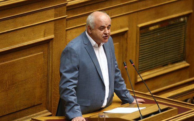 Καραθανασόπουλος: Ο κόσμος πληρώνει στα ιδιωτικά κέντρα τα τεστ κορονοϊού, ενώ αυτά θα έπρεπε να είναι δωρεάν