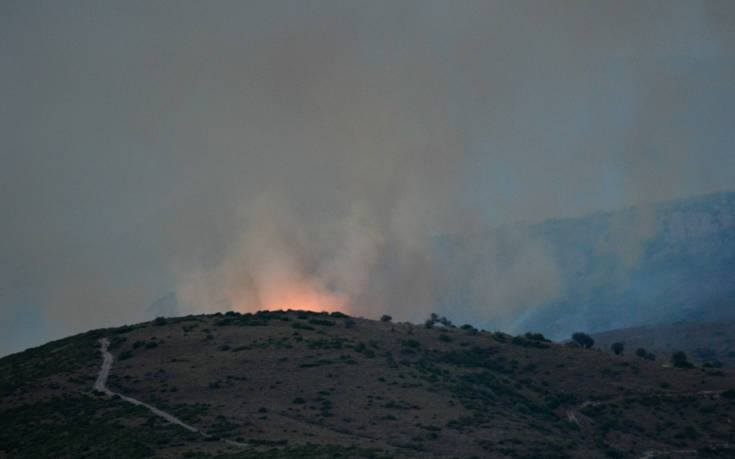 Δήμος Μαραθώνα: Η έκκληση στους κατοίκους υπό τον φόβο πυρκαγιών