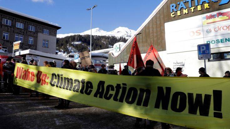 Ελβετία: Πορεία για το κλίμα με τη συμμετοχή 100.00 ανθρώπων στη Βέρνη