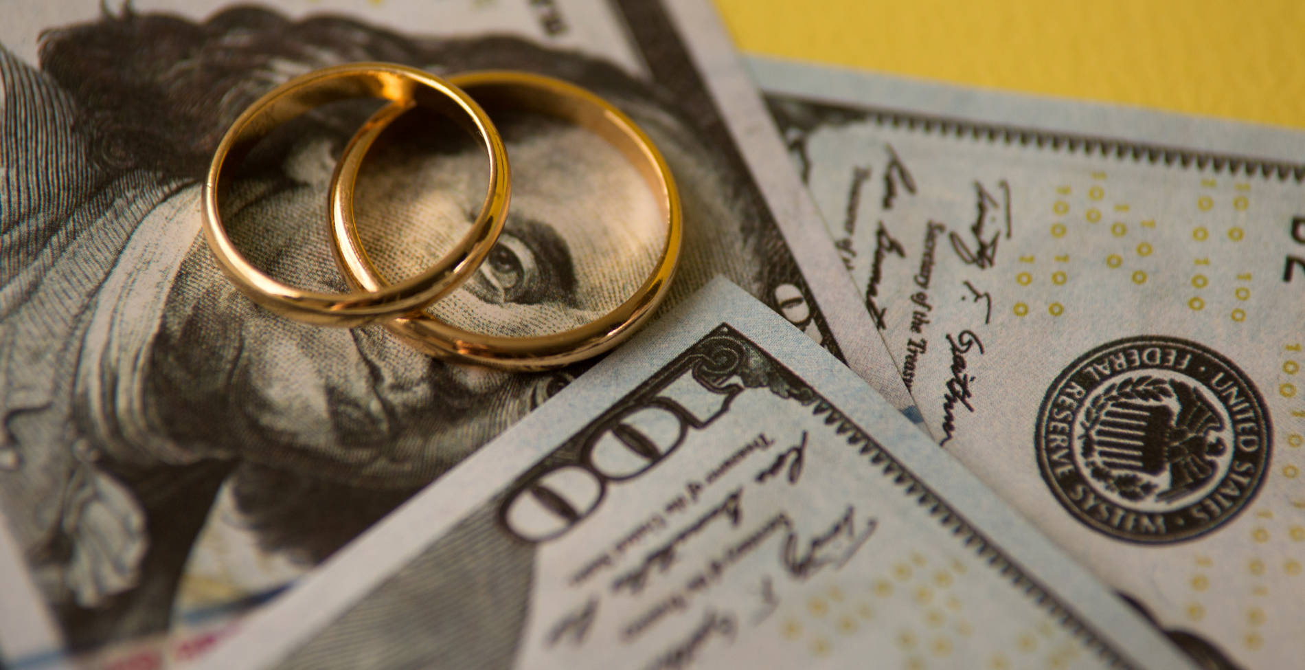 Τα διαζύγια που ξετίναξαν τραπεζικούς λογαριασμούς και εγωισμούς