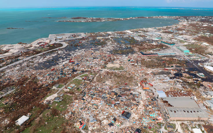 Ολοκληρωτική καταστροφή στις Μπαχάμες από τον τυφώνα Ντόριαν