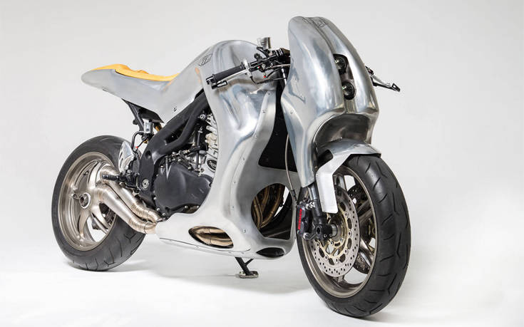 Η street naked μοτοσικλέτα που έγινε αλουμινένιο γλυπτό
