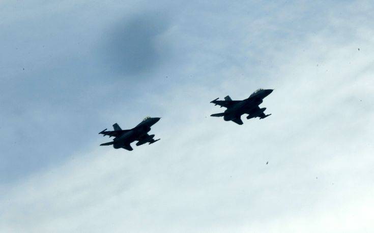 Τουρκικές υπερπτήσεις με F-16 σε Καστελόριζο και Ρω