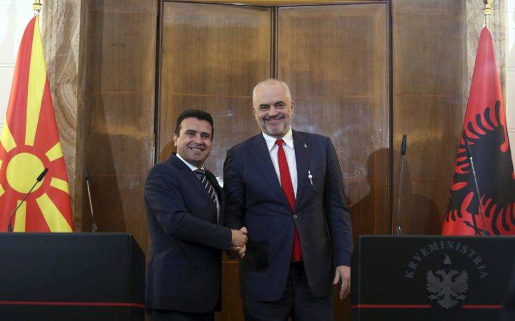 Έναρξη των ενταξιακών διαπραγματεύσεων Σκοπίων και Αλβανίας ζητά η Ε.Ε.