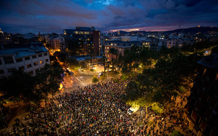 Κάλεσμα του Καταλανού ηγέτη στη Μαδρίτη για συνομιλίες περί αυτοδιάθεσης