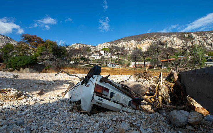 Κακοκαιρία: Φονικό και καταστροφικό το πέρασμα του «Γηρυόνη» &#8211; Στους 4 οι νεκροί