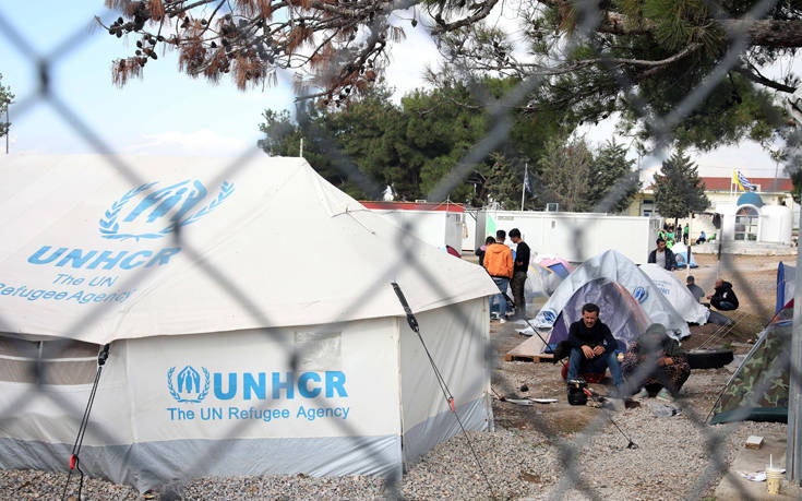 Σόιμπλε για προσφυγικό: Απαιτείται ένας κοινός ευρωπαϊκός νόμος για το άσυλο με ενιαία κριτήρια