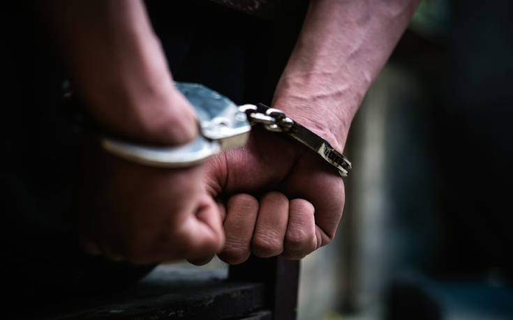 Συνελήφθη 35χρονος στο αεροδρόμιο «Ελ. Βενιζέλος» &#8211; Κακοποιούσε σεξουαλικά ανήλικη