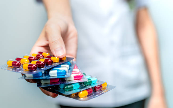 ΙΣΑ: Αυστηρές ποινές σε φαρμακοποιούς που χορηγούν φάρμακα χωρίς ιατρική συνταγή