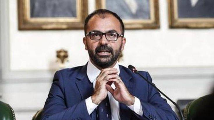 Ιταλία: Παραιτήθηκε ο υπουργός Παιδείας