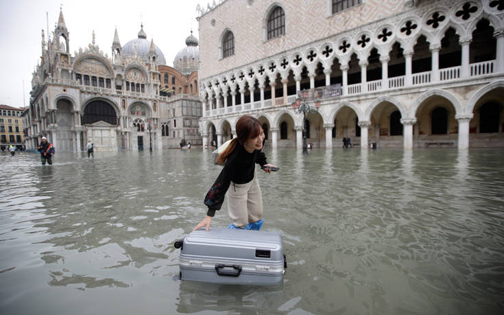 Βενετία: Πτώση του τουρισμού υπό τον φόβο&#8230; πλημμυρών