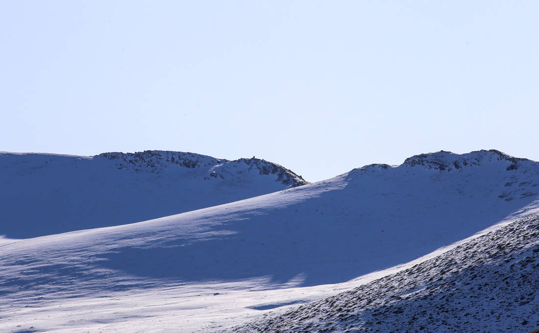 Εντυπωσιακές εικόνες από τον χιονισμένο Όλυμπο