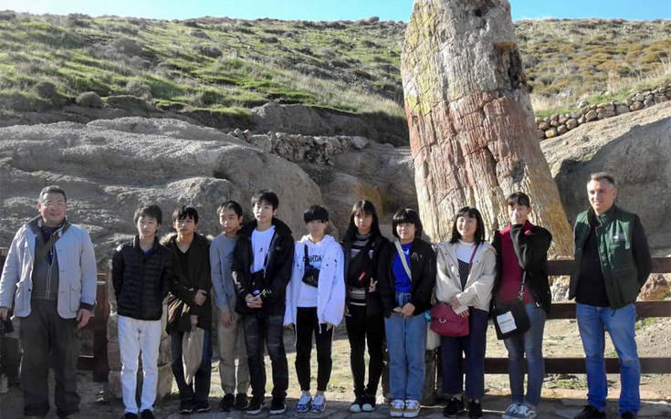Ενθουσιασμένοι έφυγαν μαθητές από την Ιαπωνία με την επίσκεψή τους στη Λέσβο