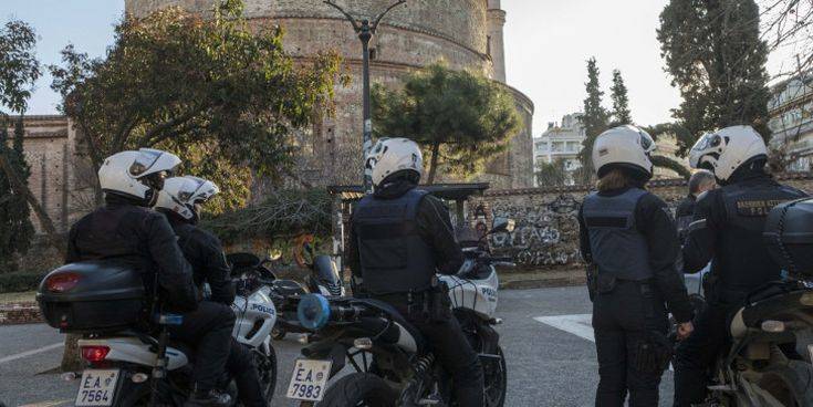 Εμπρηστικές επιθέσεις σε σούπερ μάρκετ και εκκλησία στη Θεσσαλονίκη