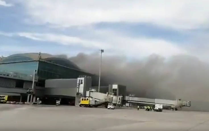 Παραμένει για δεύτερη ημέρα κλειστό το αεροδρόμιο του Αλικάντε μετά την πυρκαγιά