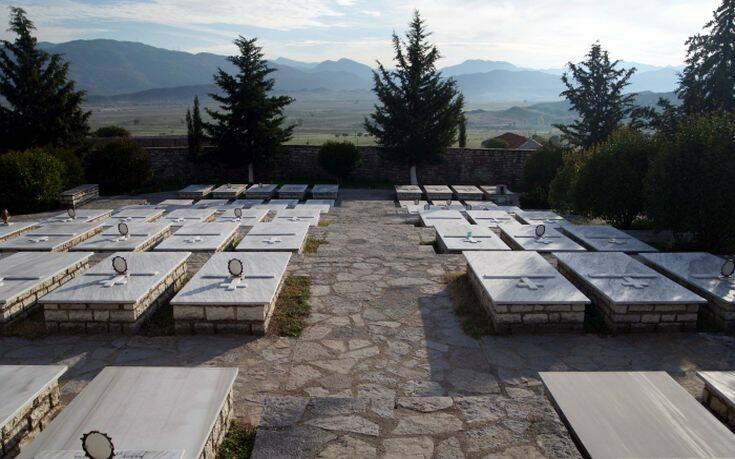 Ενταφιάστηκαν 20 πεσόντες του Β&#8217; Παγκοσμίου Πολέμου στην Αλβανία
