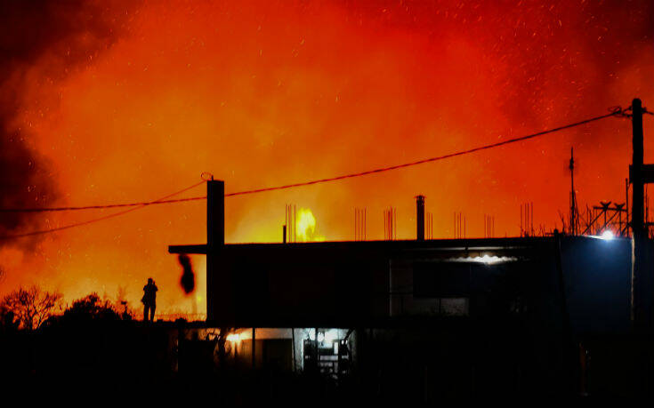 Μεγάλη φωτιά στους Μύλους Αργολίδας – Κινδύνευσαν κατοικίες