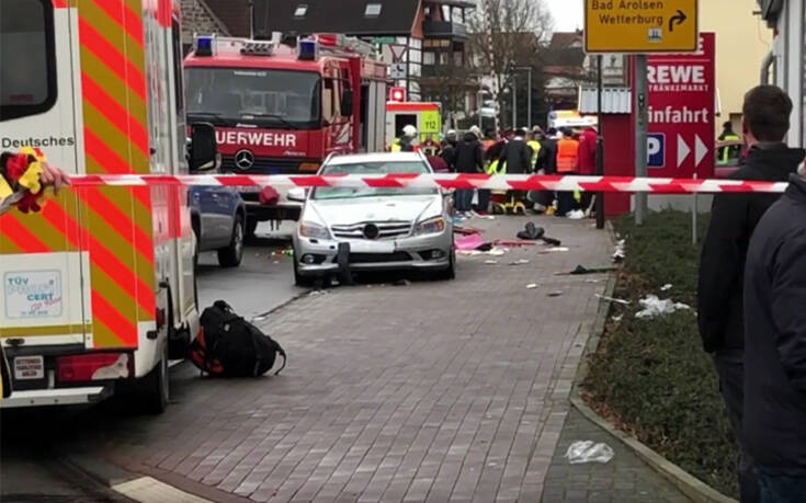 Γερμανία: Ο οδηγός έριξε εσκεμμένα το αυτοκίνητο πάνω στα παιδιά &#8211; Τουλάχιστον 30 τραυματίες