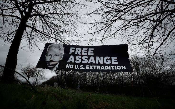 Συγκεντρώσεις στη Βρετανία από υποστηρικτές του Ασάνζ: Ζητούν την αποφυλάκισή του