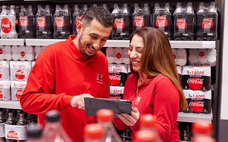 Με νέες εποχικές θέσεις ενισχύει η Coca-Cola Τρία Έψιλον τη μεγαλύτερη Ομάδα Πωλήσεων του κλάδου