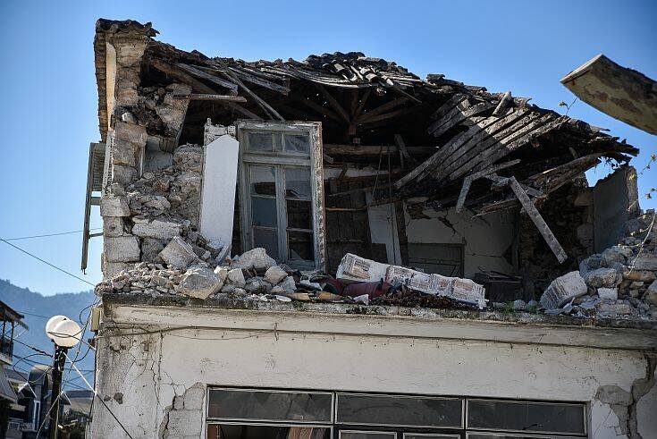 Σεισμός στην Πάργα: Σοβαρές ζημιές σε 30 παλιά σπίτια στην περιοχή του Καναλακίου